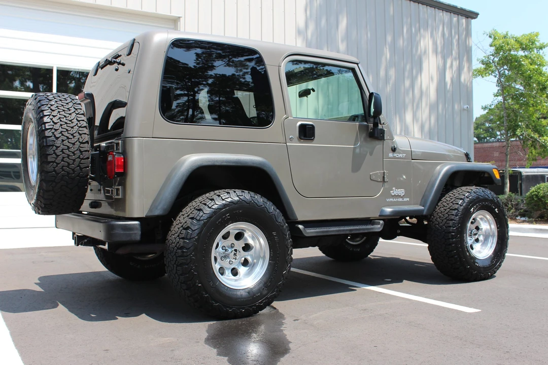 2004 Jeep TJ Wrangler - Image 28 of 31