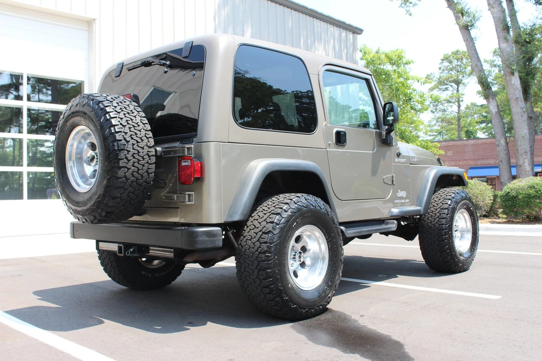 2004 Jeep TJ Wrangler - Image 25 of 31