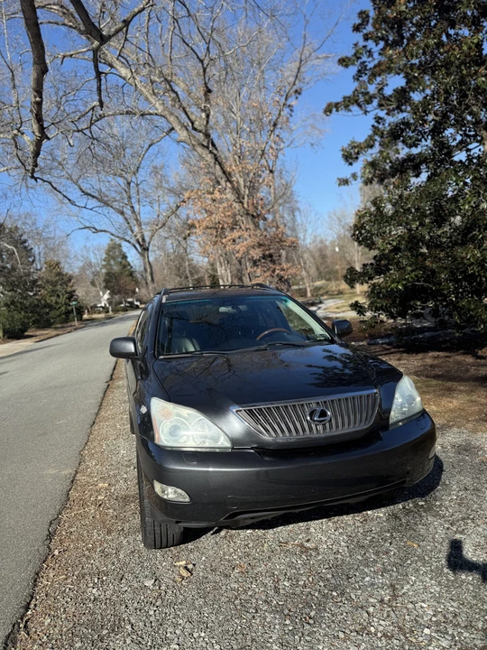 2004 Lexus RX 2nd Gen - Image 13 of 31