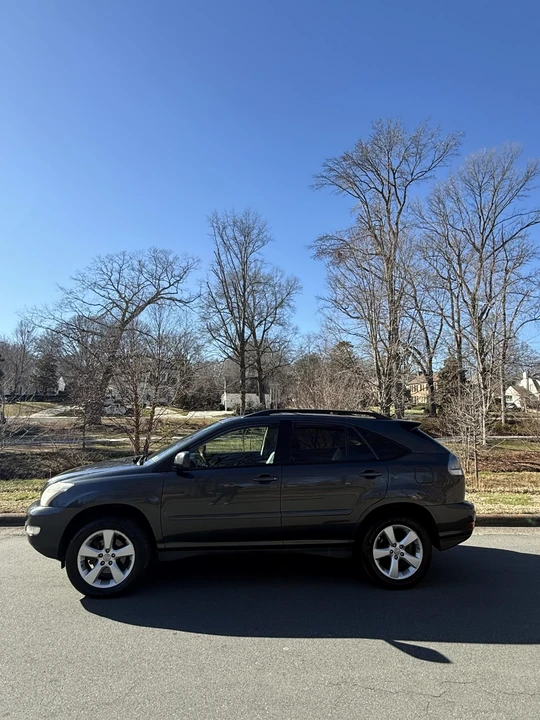 2004 Lexus RX 2nd Gen - Image 4 of 31