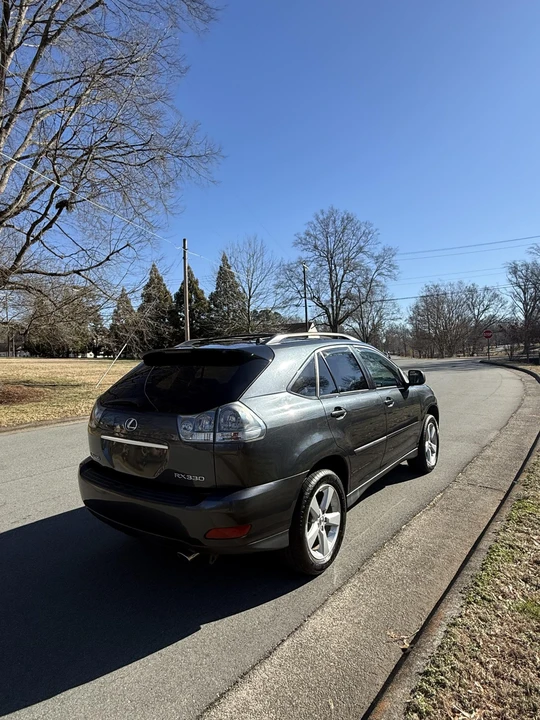 2004 Lexus RX 2nd Gen - Image 10 of 31