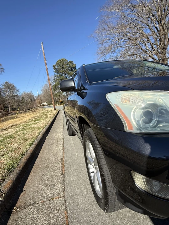 2004 Lexus RX 2nd Gen - Image 15 of 31
