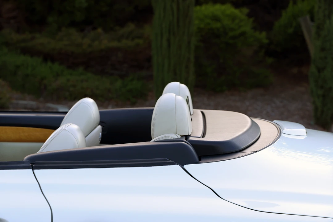 2004 Lexus SC430 - Image 21 of 31