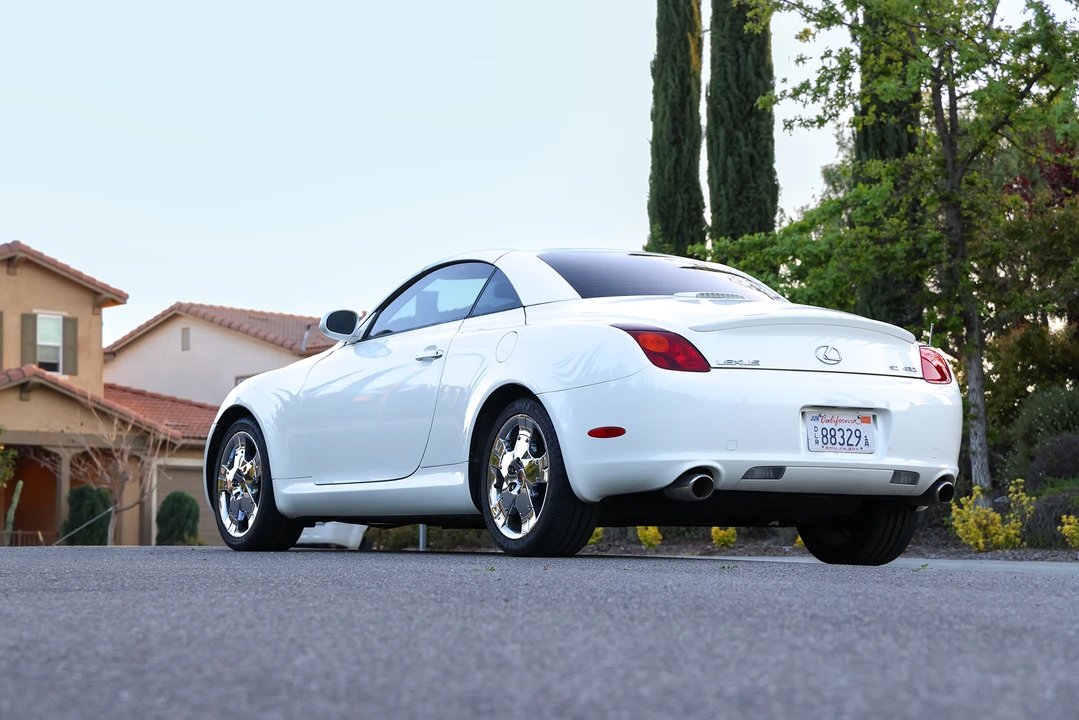 2004 Lexus SC430 - Image 12 of 31