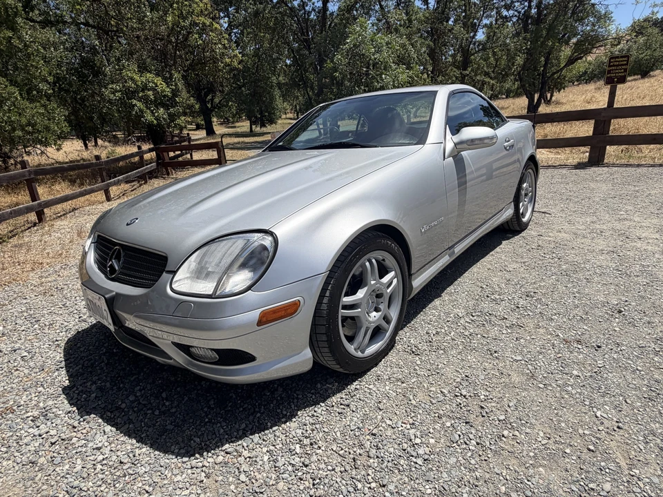 2004 Mercedes-Benz R170 SLK 32 AMG - Image 2 of 31