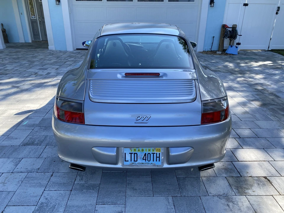 2004 Porsche 996 Carrera - Image 9 of 31