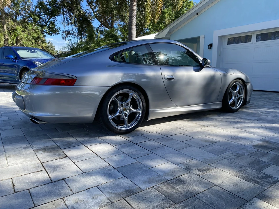 2004 Porsche 996 Carrera - Image 11 of 31