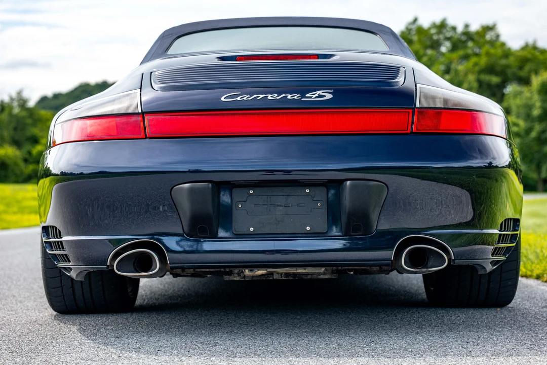 2004 Porsche 996 Carrera 4S - Image 24 of 31