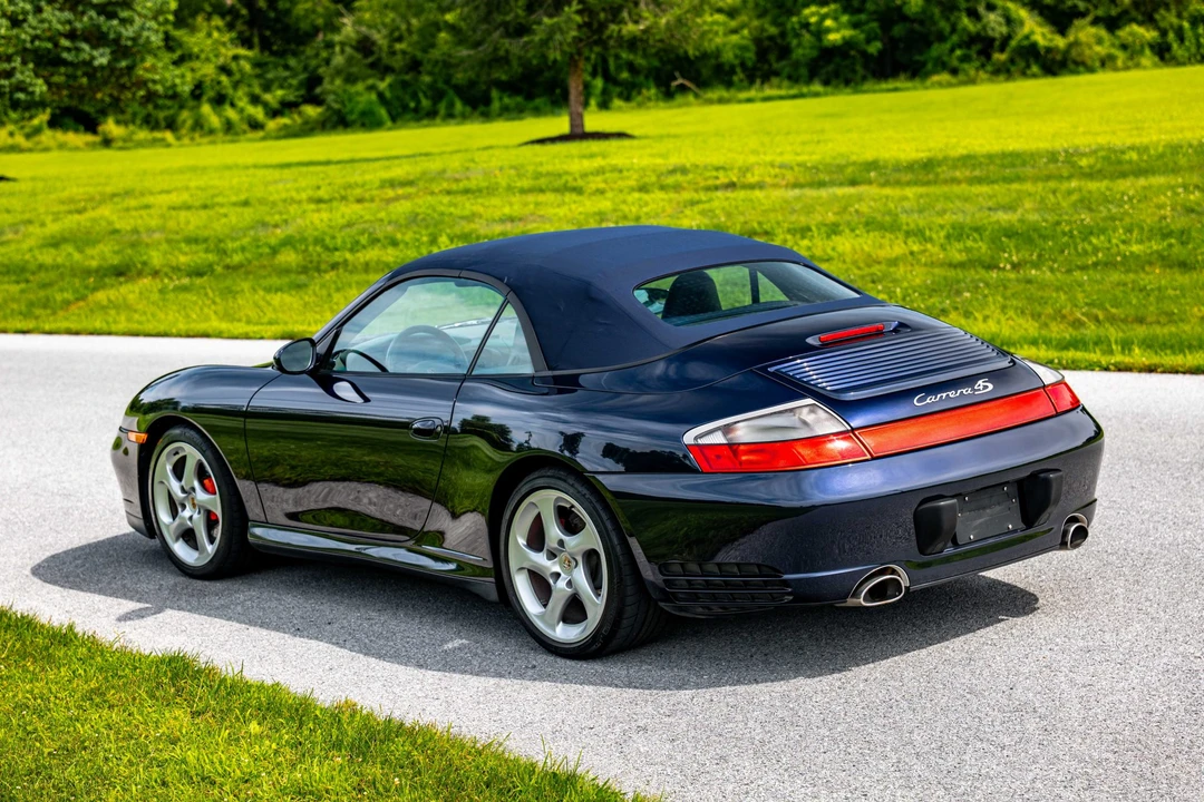 2004 Porsche 996 Carrera 4S - Image 16 of 31