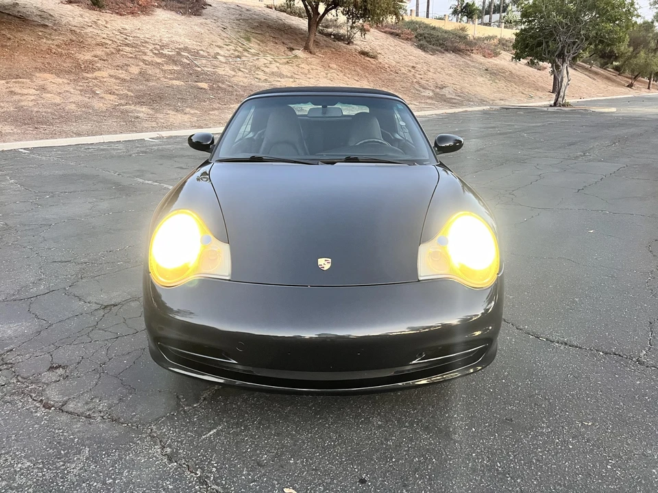 2004 Porsche - Image 9 of 31