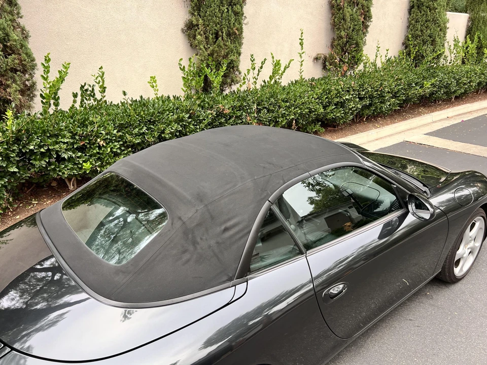 2004 Porsche - Image 17 of 31