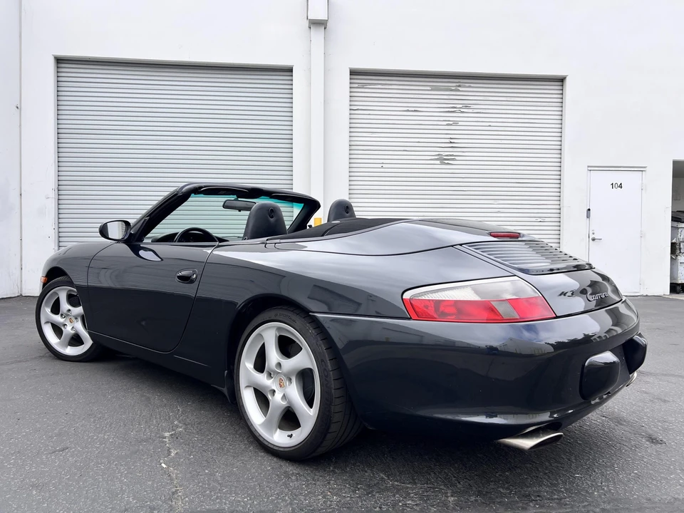2004 Porsche - Image 6 of 31