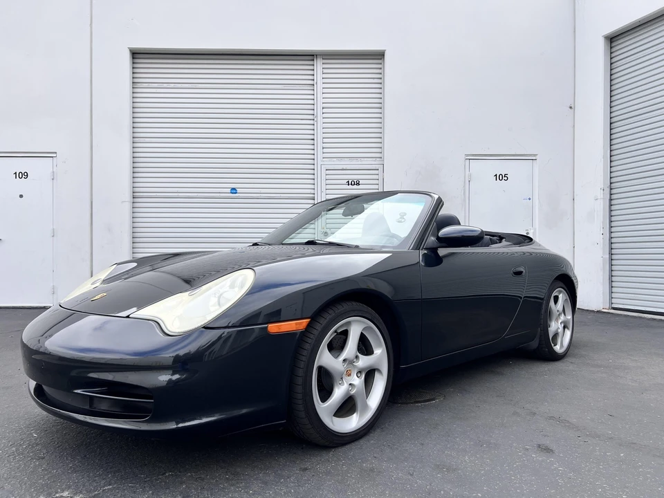 2004 Porsche - Image 2 of 31
