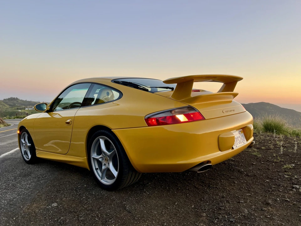 2004 Porsche 996 Carrera - Image 18 of 31