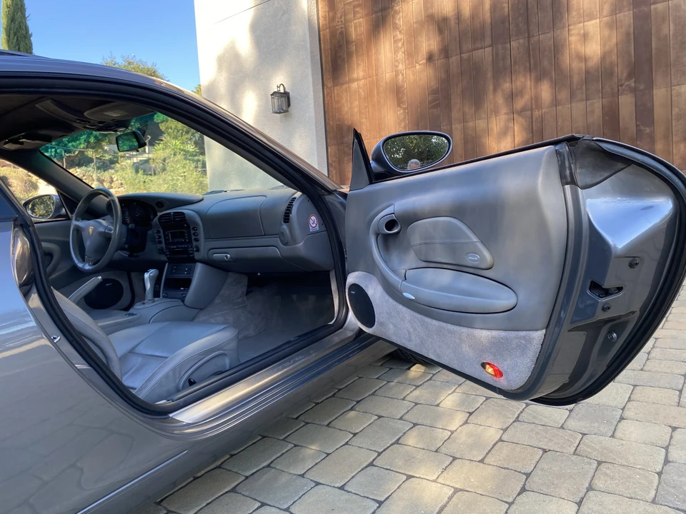 2004 Porsche 996 Carrera - Image 30 of 31