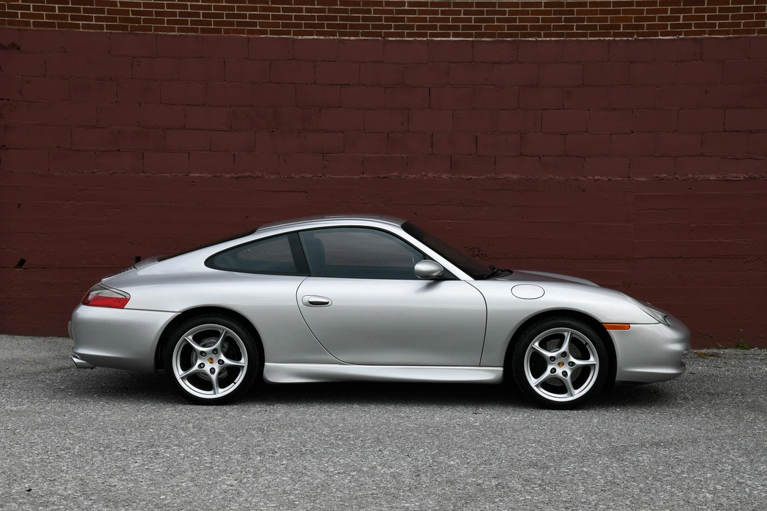 2004 Porsche 996 Carrera - Image 26 of 31