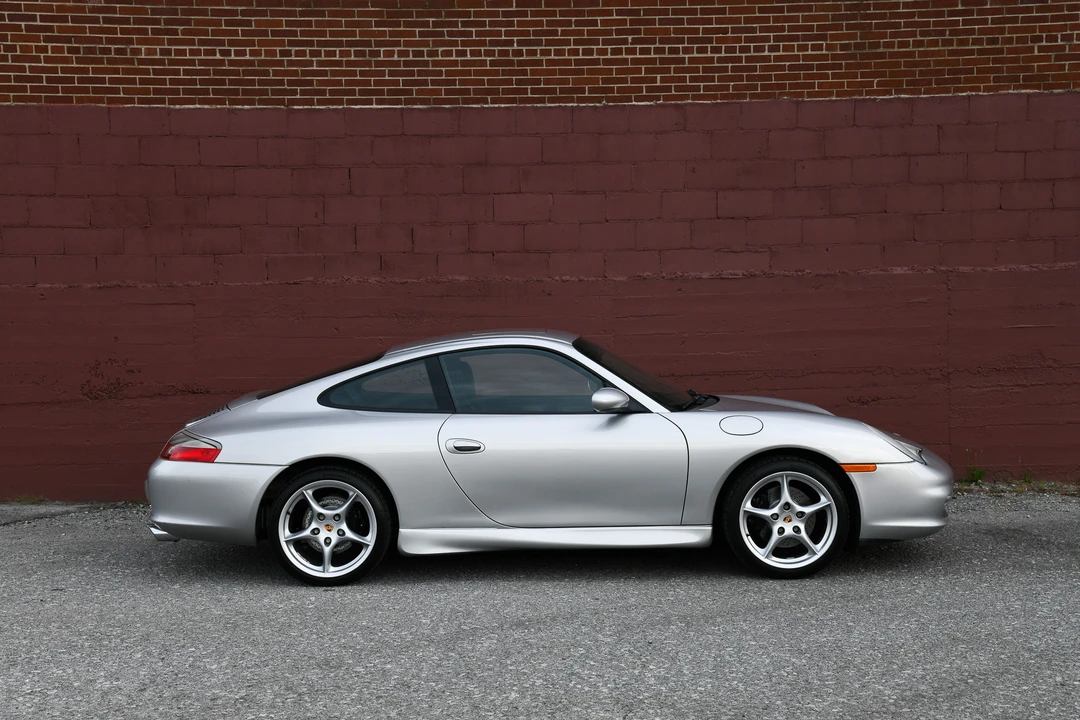 2004 Porsche 996 Carrera - Image 22 of 31