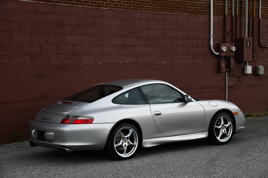 2004 Porsche 996 Carrera - Image 28 of 31