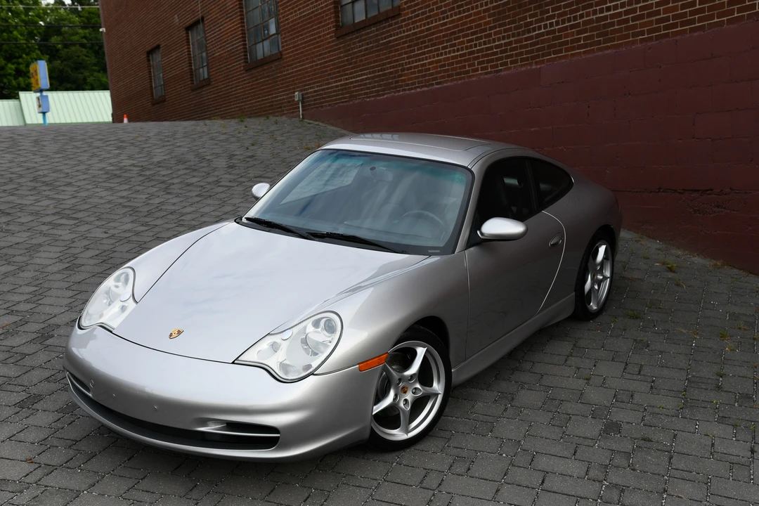 2004 Porsche 996 Carrera - Image 8 of 31