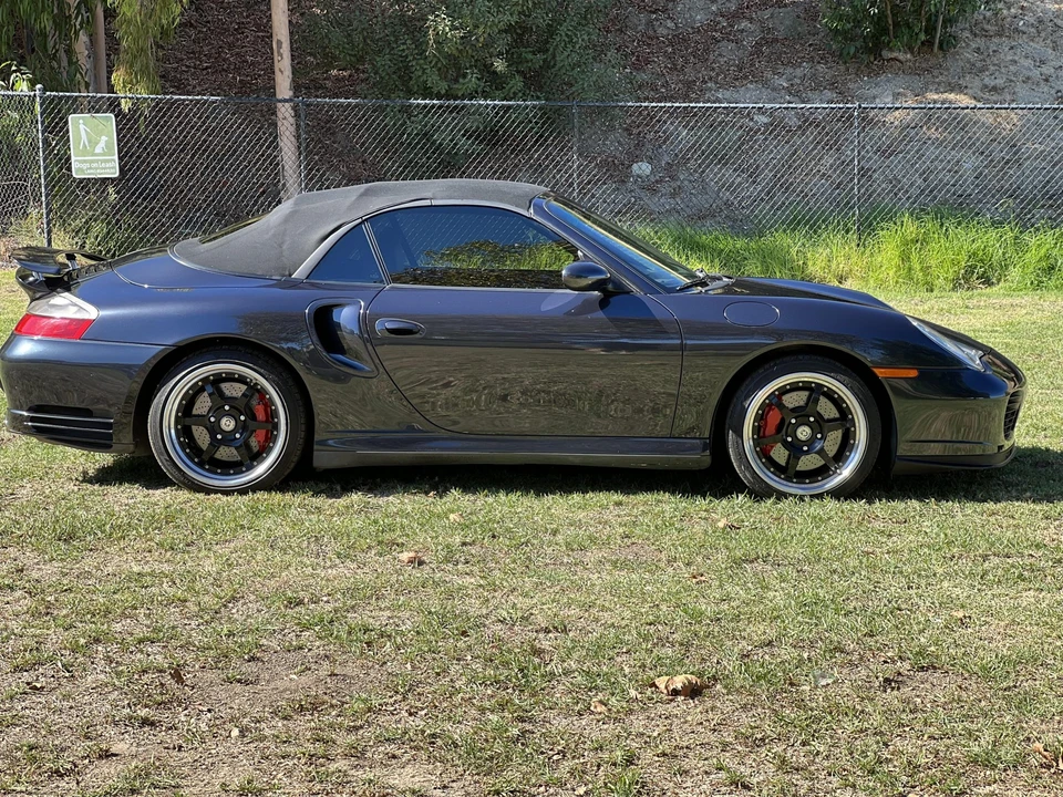 2004 Porsche 996 Turbo - Image 25 of 31