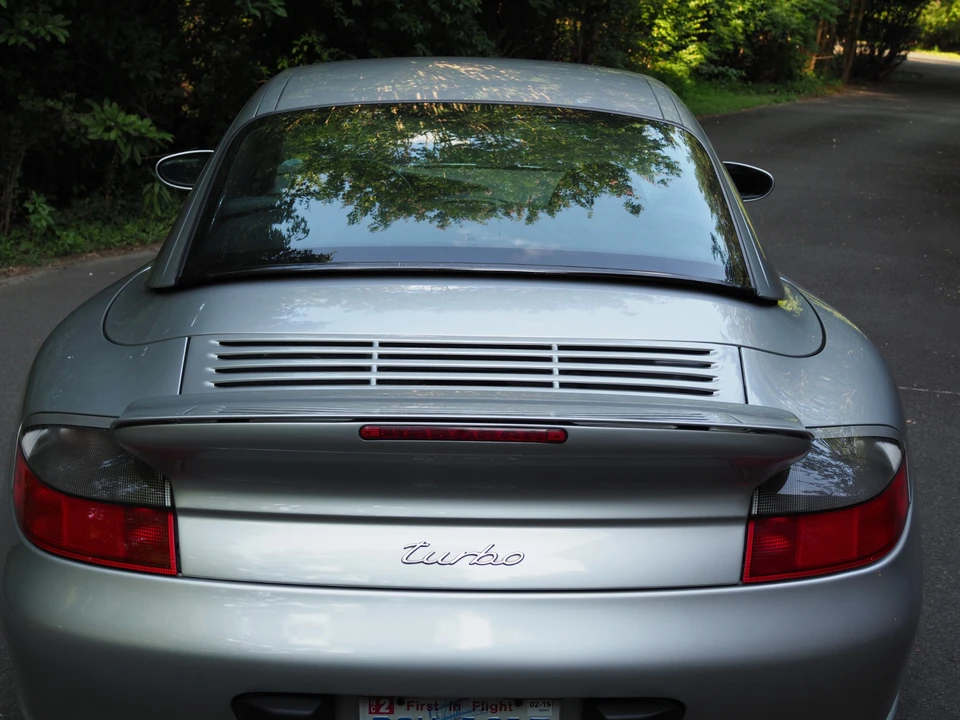2004 Porsche 996 Turbo - Image 18 of 31