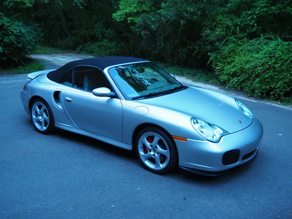 2004 Porsche 996 Turbo - Image 26 of 31