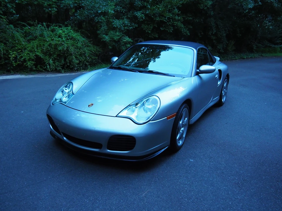 2004 Porsche 996 Turbo - Image 30 of 31