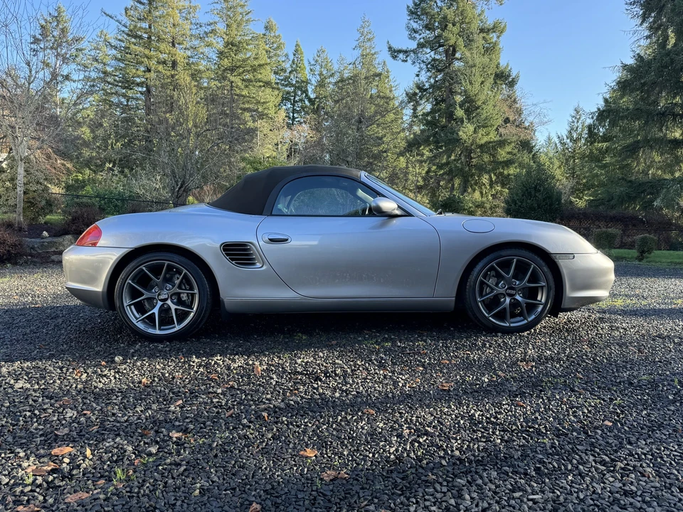 2004 Porsche 986 Boxster S - Image 16 of 31