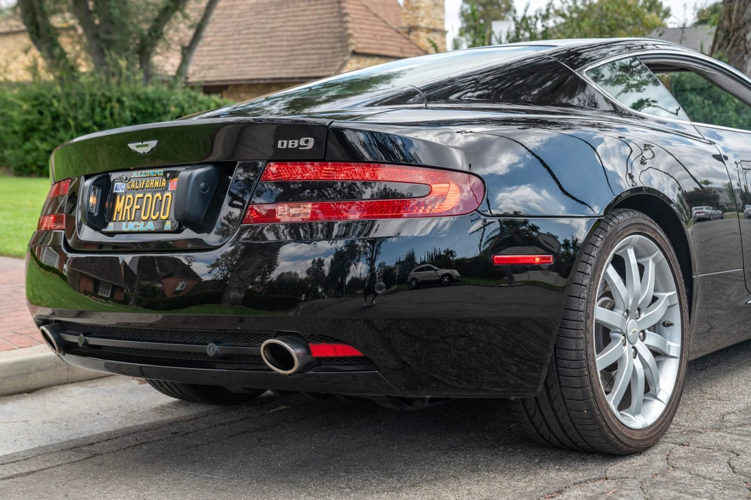 2005 Aston Martin DB9 - Image 16 of 31