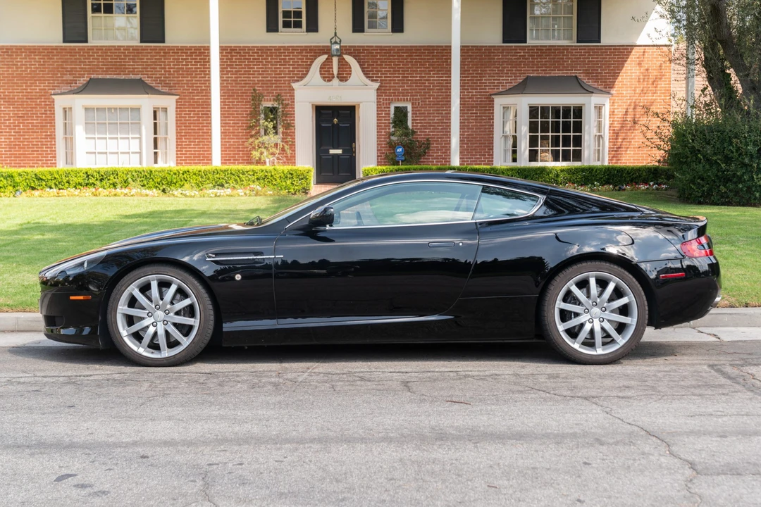 2005 Aston Martin DB9 - Image 9 of 31