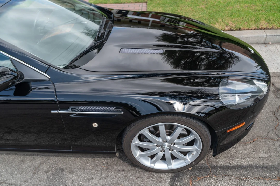 2005 Aston Martin DB9 - Image 12 of 31