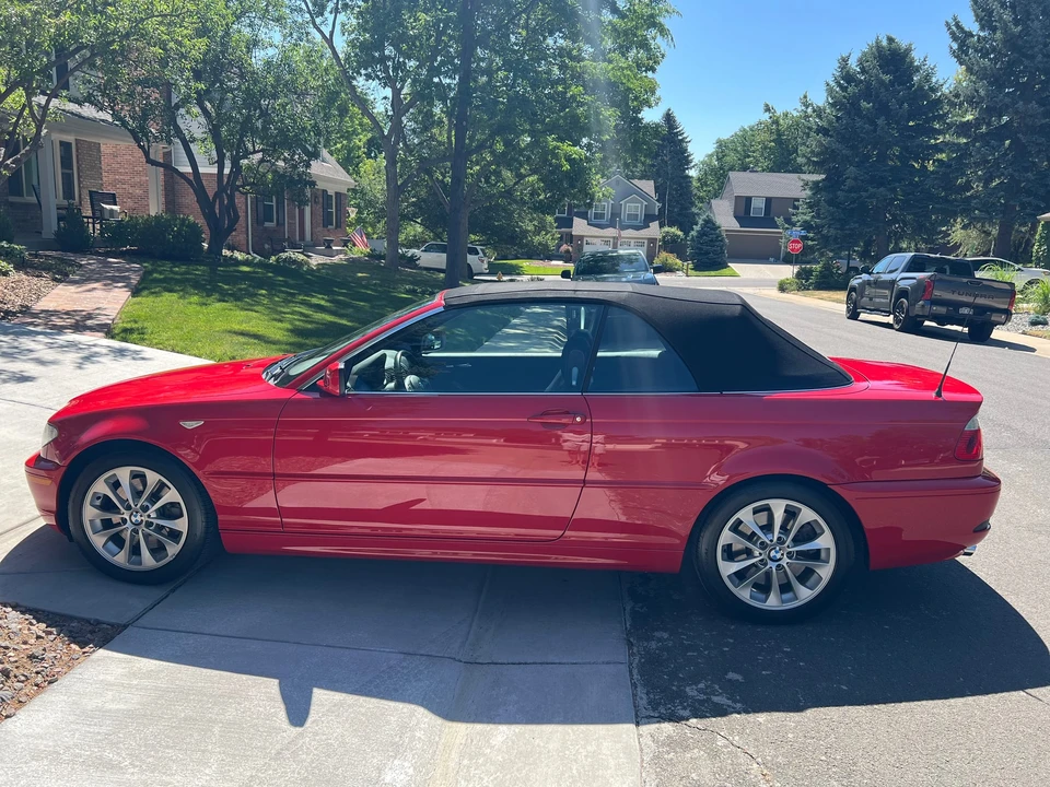 2005 BMW E46 330i & 330Ci - Image 23 of 31