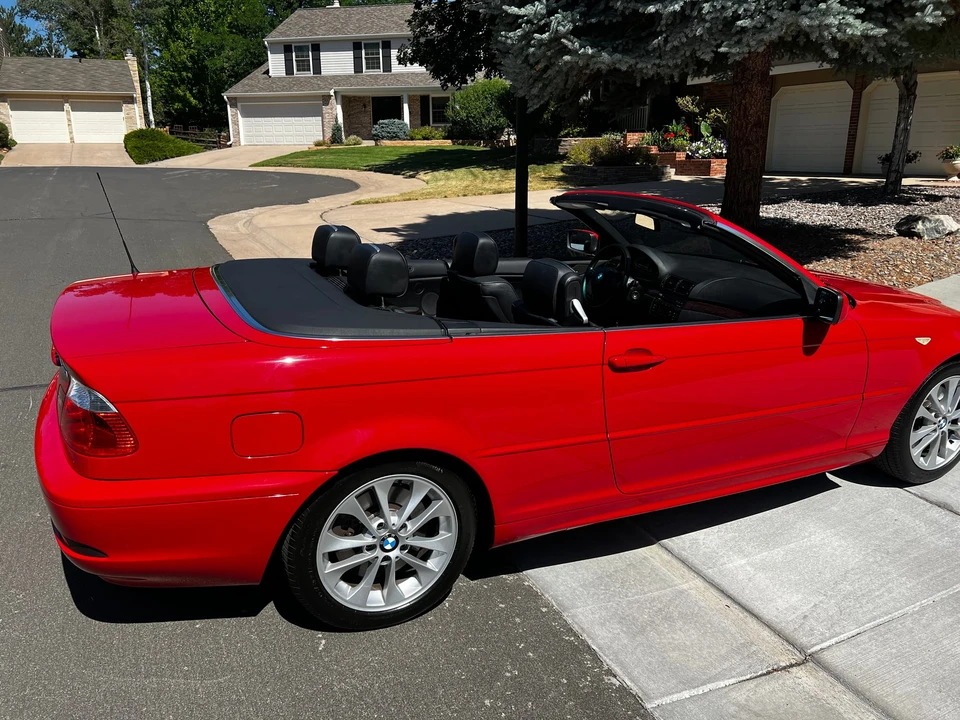 2005 BMW E46 330i & 330Ci - Image 14 of 31