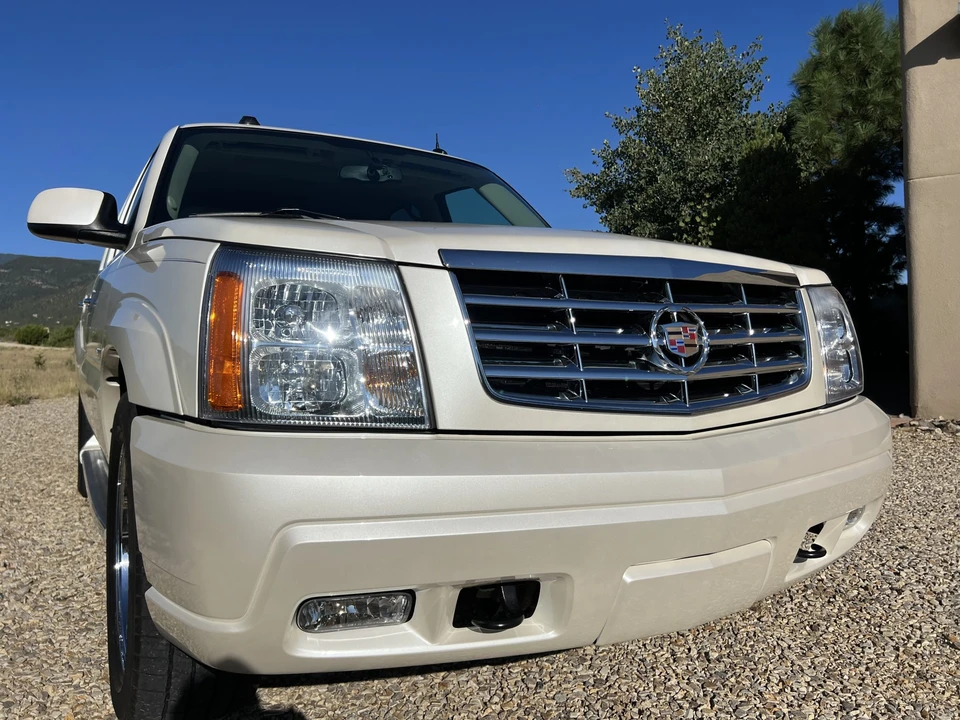 2005 Cadillac Escalade & EXT 2nd Gen - Image 30 of 31