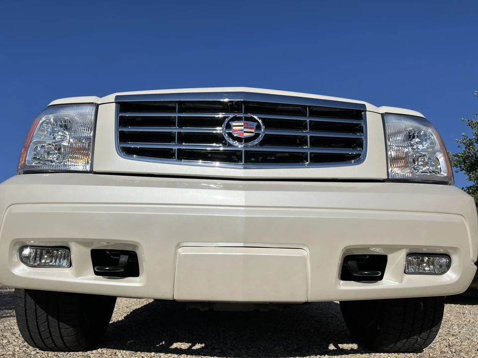 2005 Cadillac Escalade & EXT 2nd Gen - Image 31 of 31