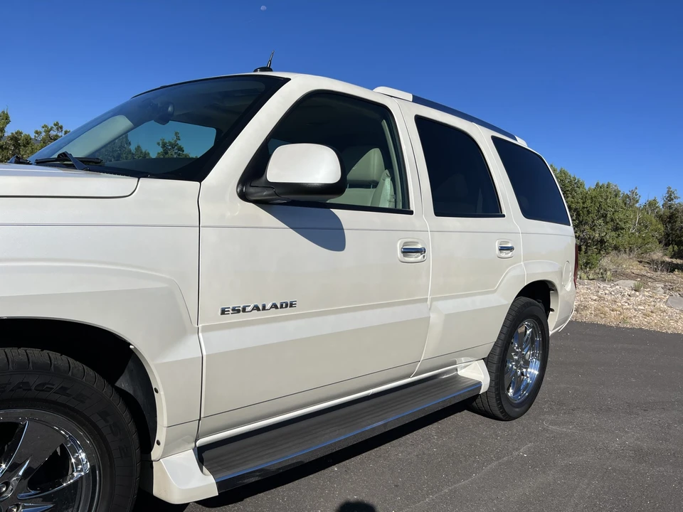 2005 Cadillac Escalade & EXT 2nd Gen - Image 23 of 31