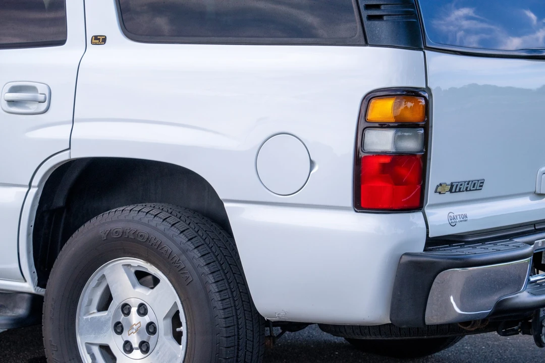 2005 Chevrolet Tahoe 2nd Gen - Image 28 of 31