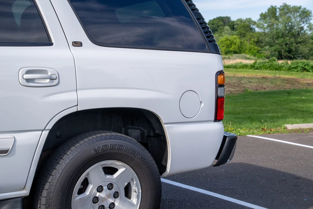 2005 Chevrolet Tahoe 2nd Gen - Image 24 of 31