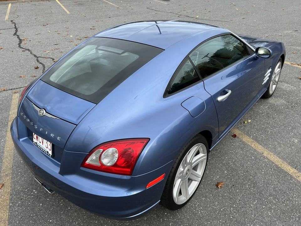 2005 Chrysler Crossfire - Image 13 of 31