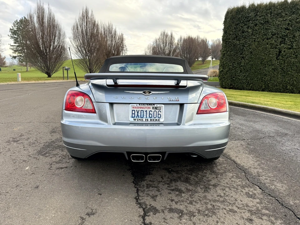 2005 Chrysler Crossfire - Image 5 of 31