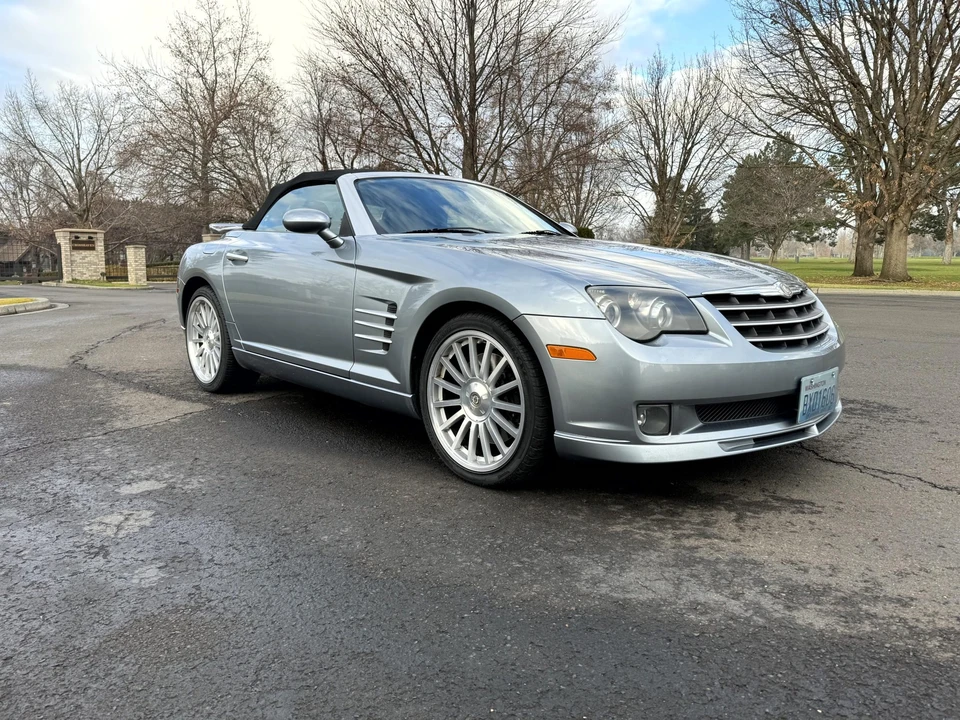2005 Chrysler Crossfire - Image 8 of 31