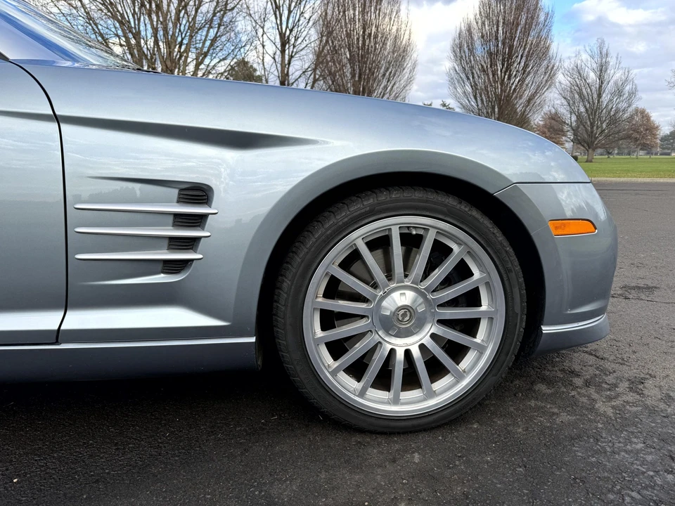 2005 Chrysler Crossfire - Image 18 of 31