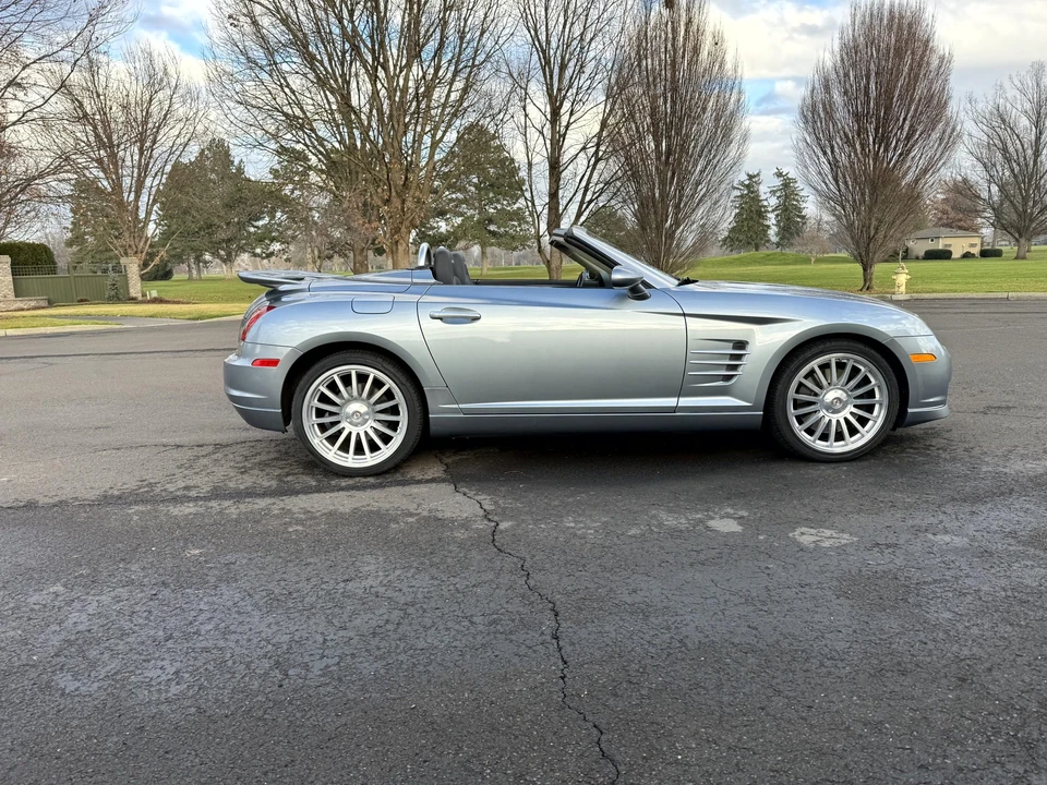 2005 Chrysler Crossfire - Image 13 of 31