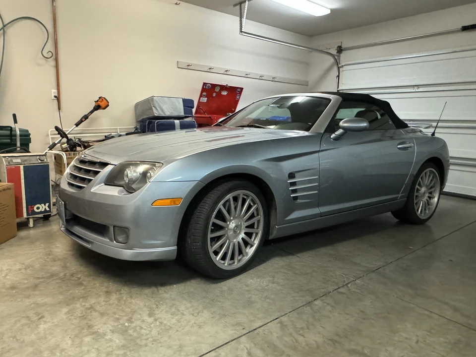 2005 Chrysler Crossfire - Image 14 of 31