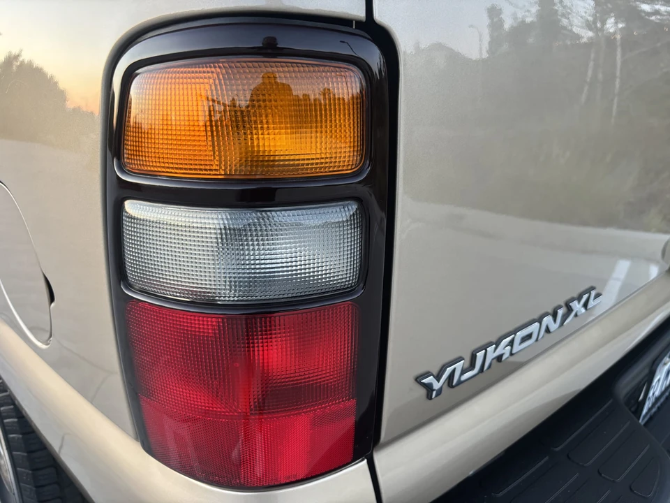 2005 GMC Yukon 2nd Gen - Image 20 of 31