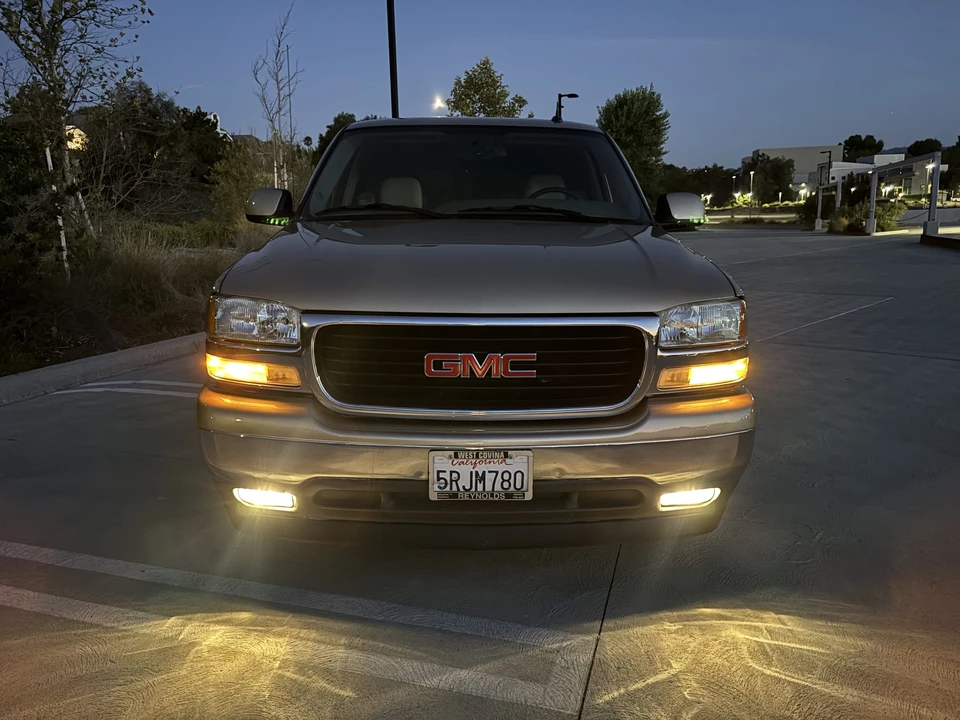 2005 GMC Yukon 2nd Gen - Image 6 of 31