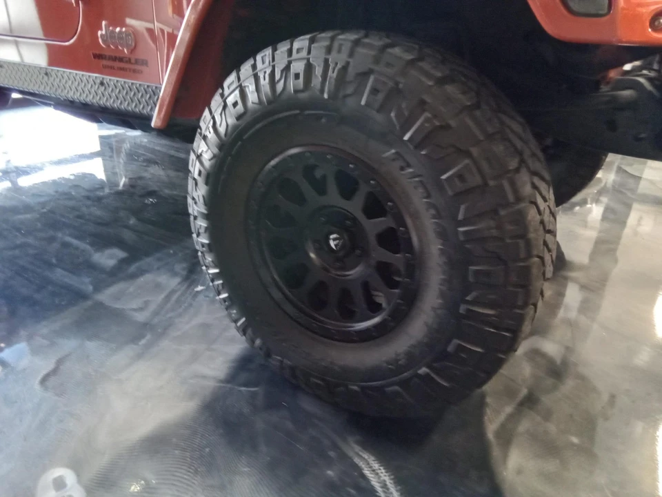 2005 Jeep TJ Wrangler - Image 30 of 31