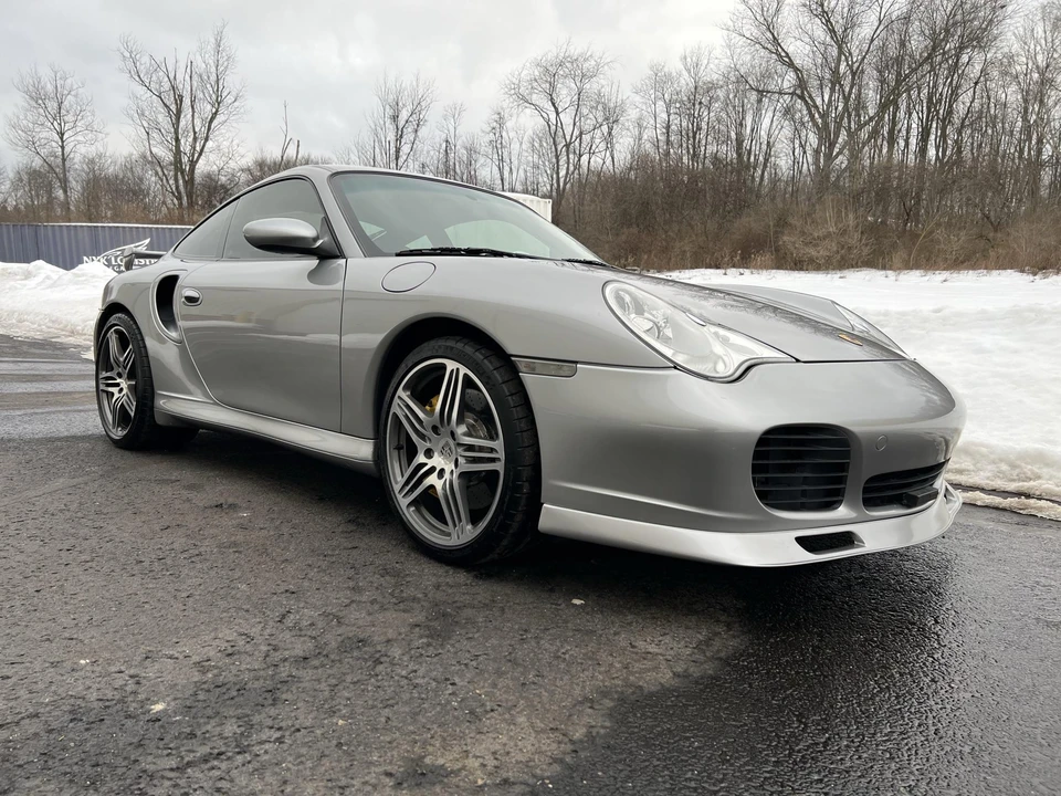 2005 Porsche 996 Turbo - Image 26 of 31
