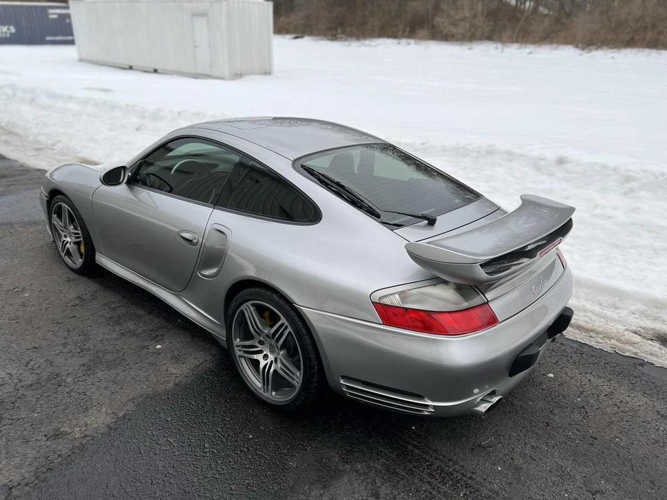 2005 Porsche 996 Turbo - Image 11 of 31