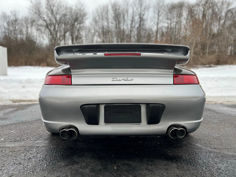 2005 Porsche 996 Turbo - Image 15 of 31